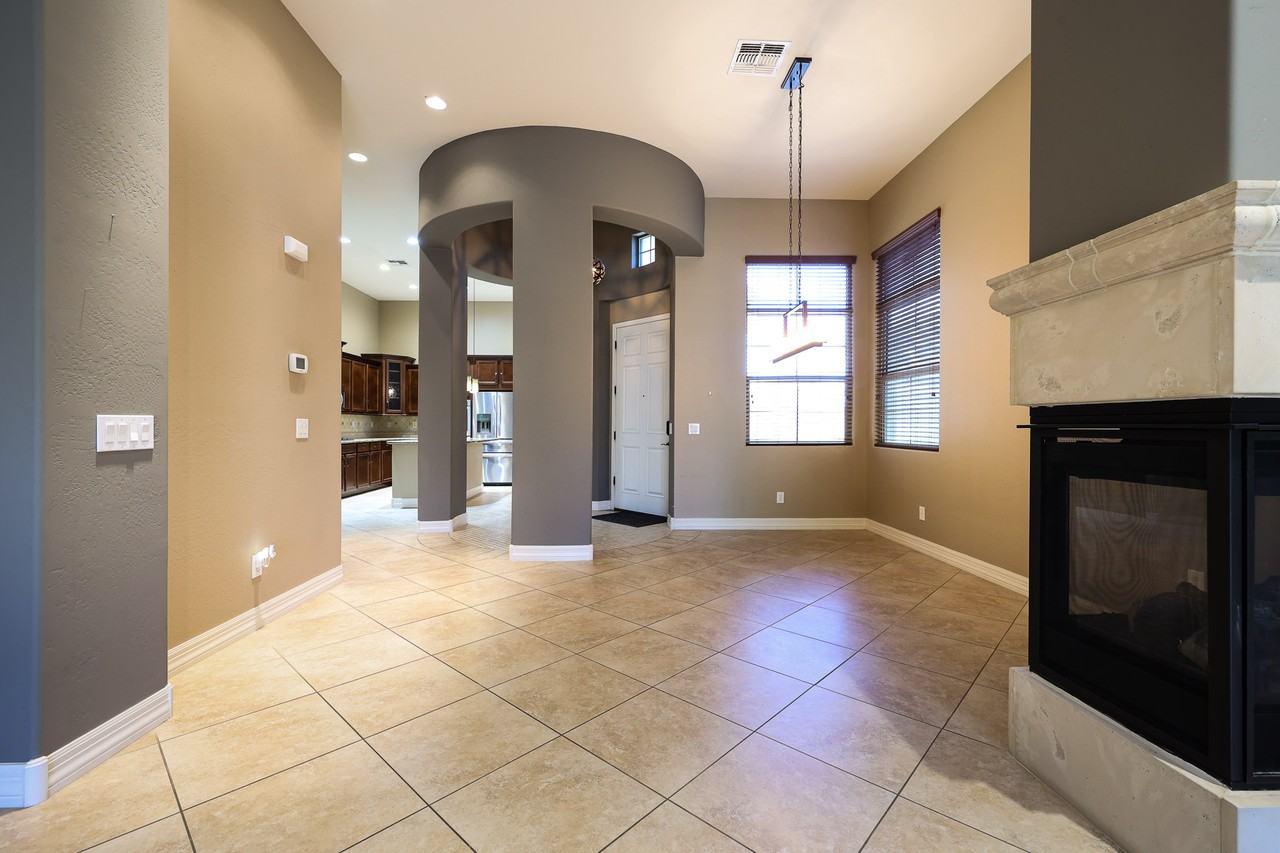 14214 W Harvard St #1 - Photo 7 of 50