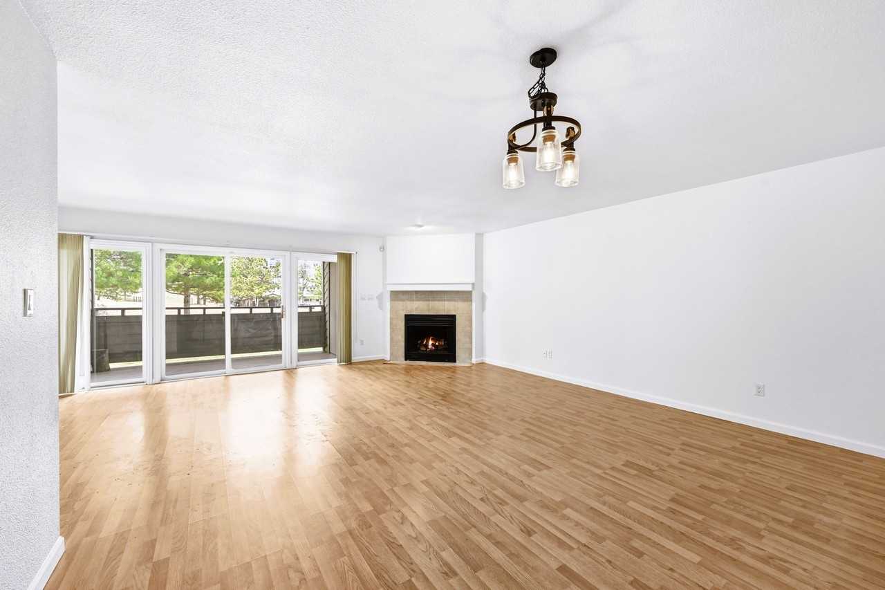 23712 Pondview Pl #A - Photo 4 of 39