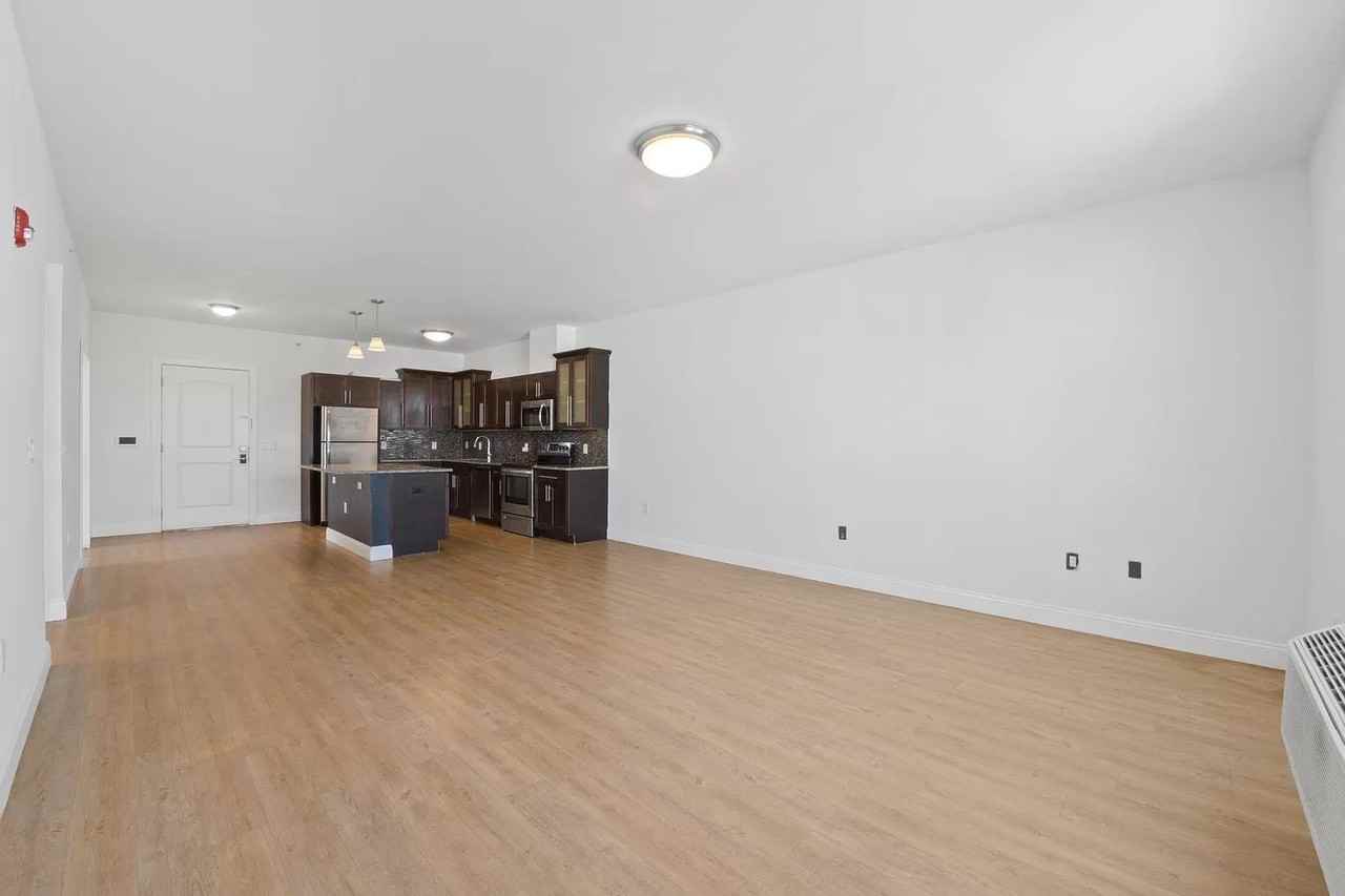 6400 Jefferson Street Rentals - 206MGMT #206 - Photo 3 of 15