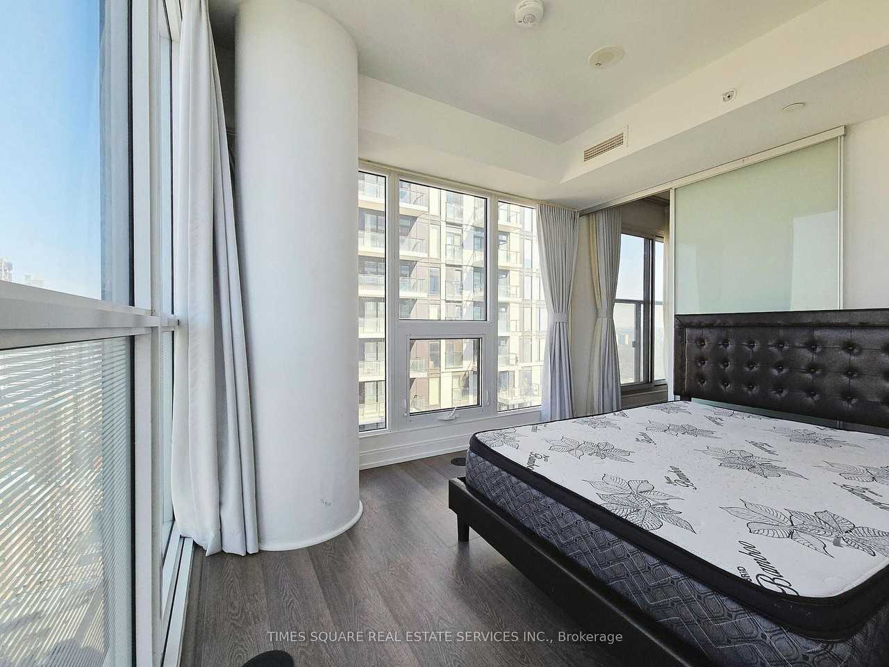 181 Dundas Street East #5111 - Photo 5 of 9