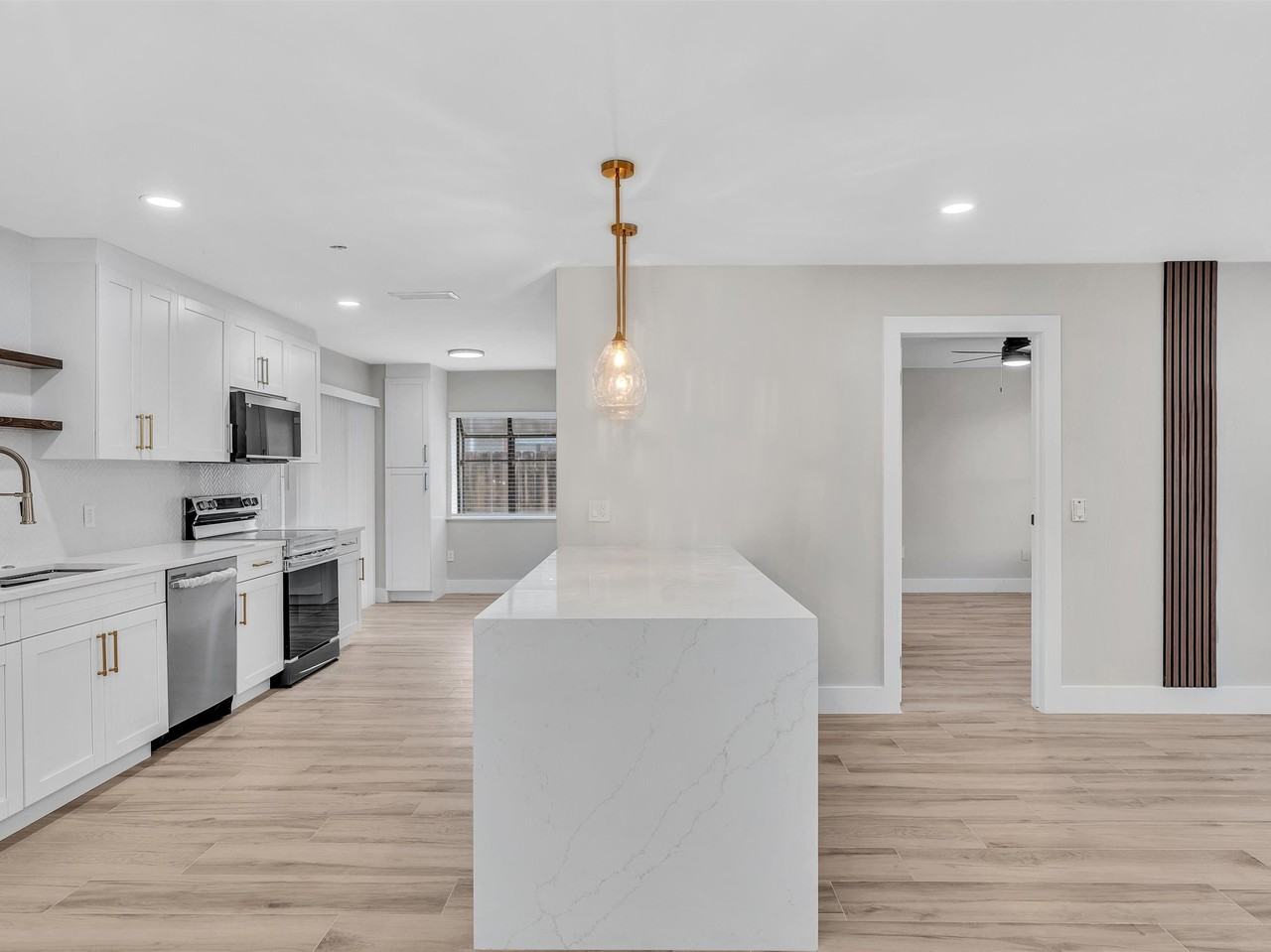 10691 Nw 28th St #1 - Photo 5 of 12