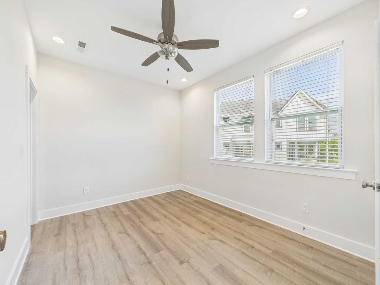 308 Ferebee Pl #1 - Photo 4 of 21