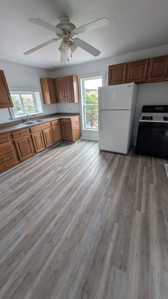 335 Saint Cloud St - Photo 3 of 7