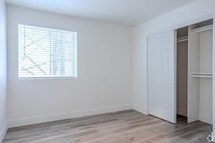 6208 Ne 17th Ave - Photo 1 of 1