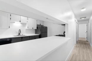 6208 Ne 17th Ave - Photo 1 of 1