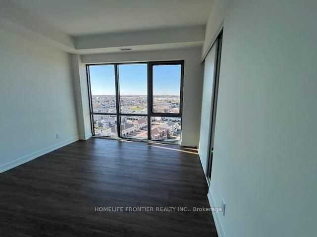 51 Clarington Boulevard #1213 - Photo 5 of 11