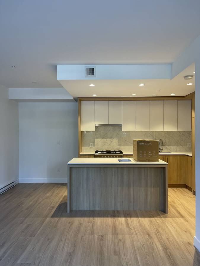 6000 Irmin Street - Photo 4 of 18