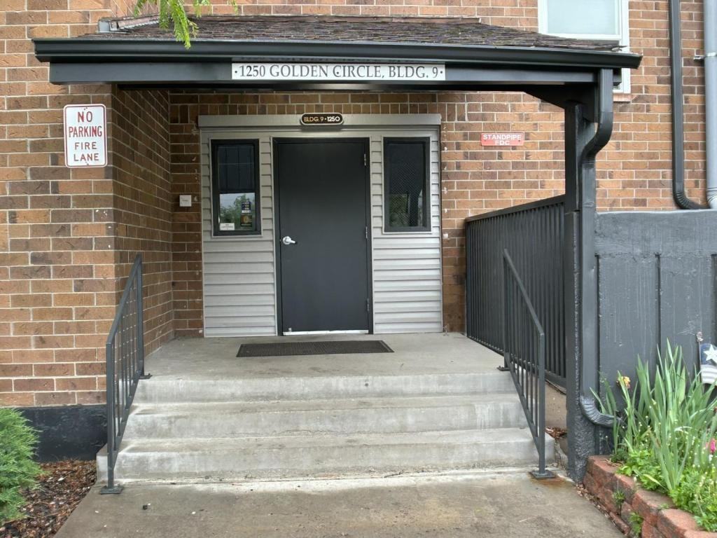 1250 Golden Cir Apt 408 - Photo 2 of 31