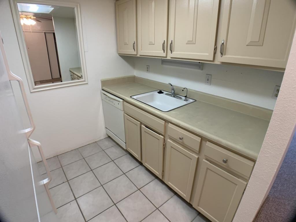 1250 Golden Cir Apt 408 - Photo 4 of 31