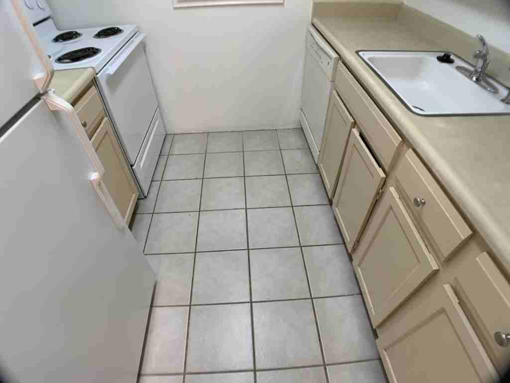 1250 Golden Cir Apt 408 - Photo 5 of 31