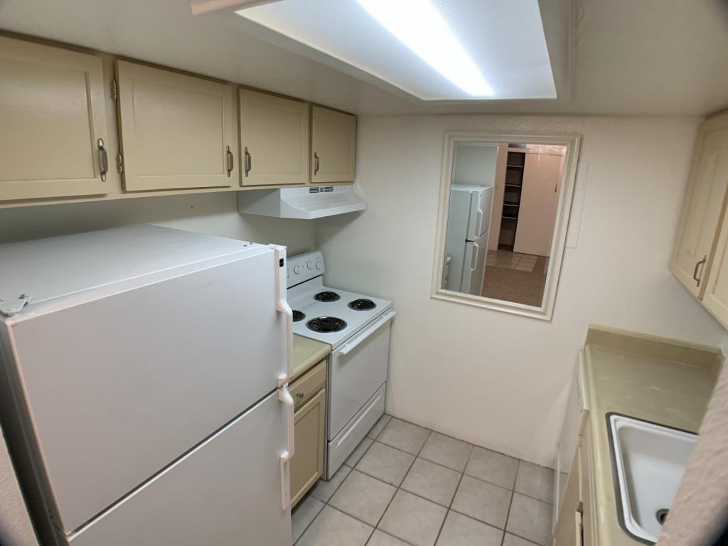 1250 Golden Cir Apt 408 - Photo 6 of 31