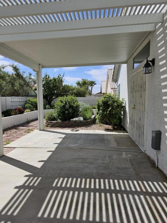5820 Ivy Trellis St - Photo 4 of 5