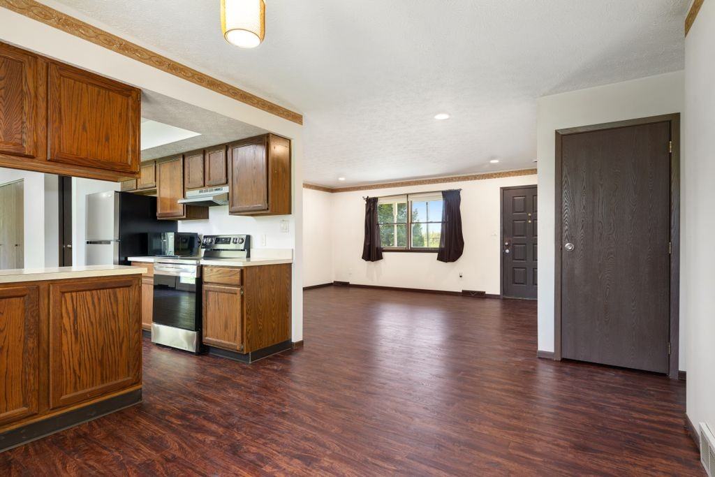 270 W Orange Rd #1 - Photo 6 of 26