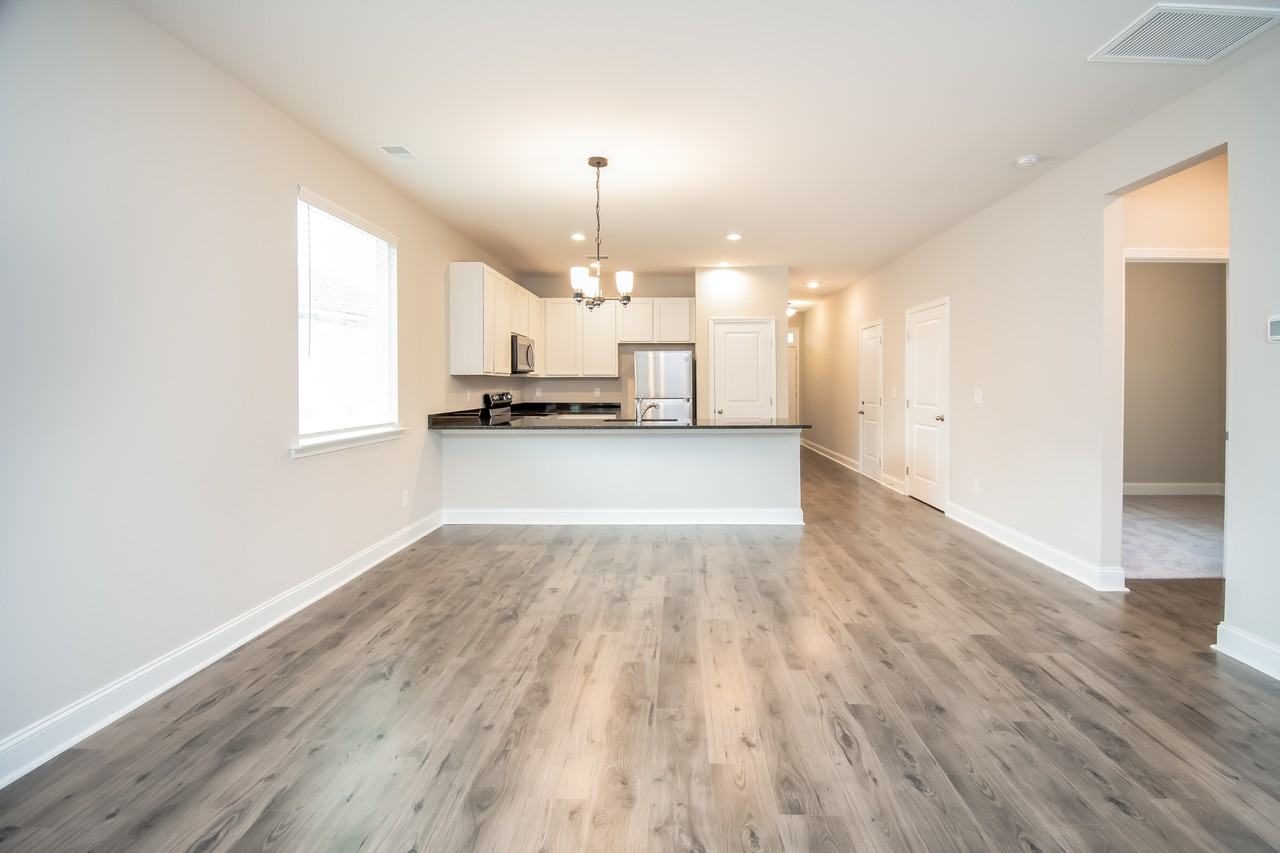 1184 Warrens Way - Photo 3 of 15