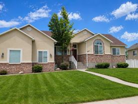 1367 Gleneagles Dr - Photo 1 of 1