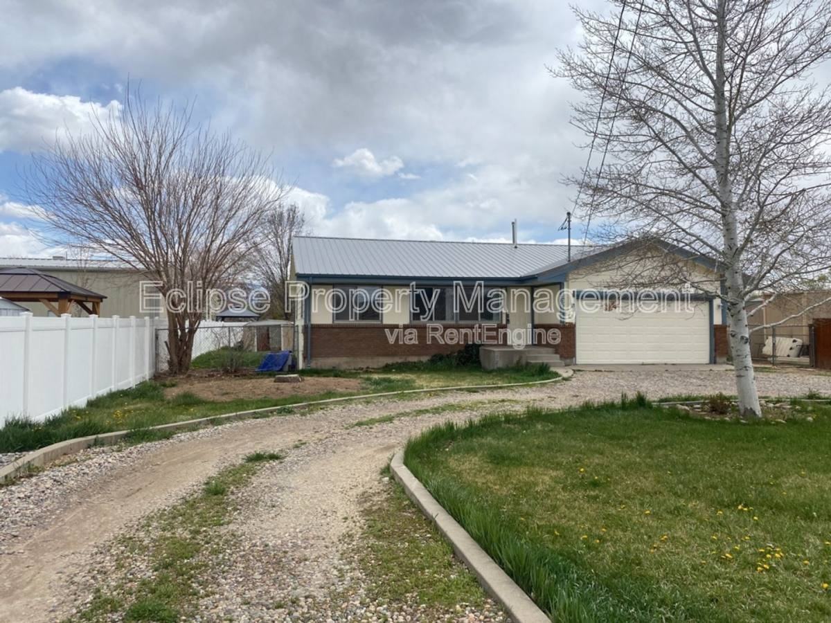 230 29 Rd - Photo 2 of 10