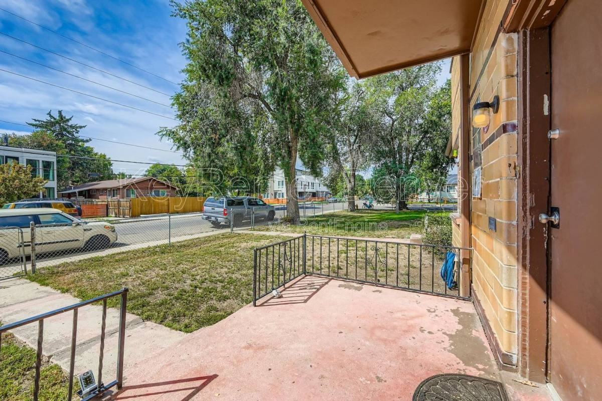 4825 W 14th Ave - Photo 3 of 10
