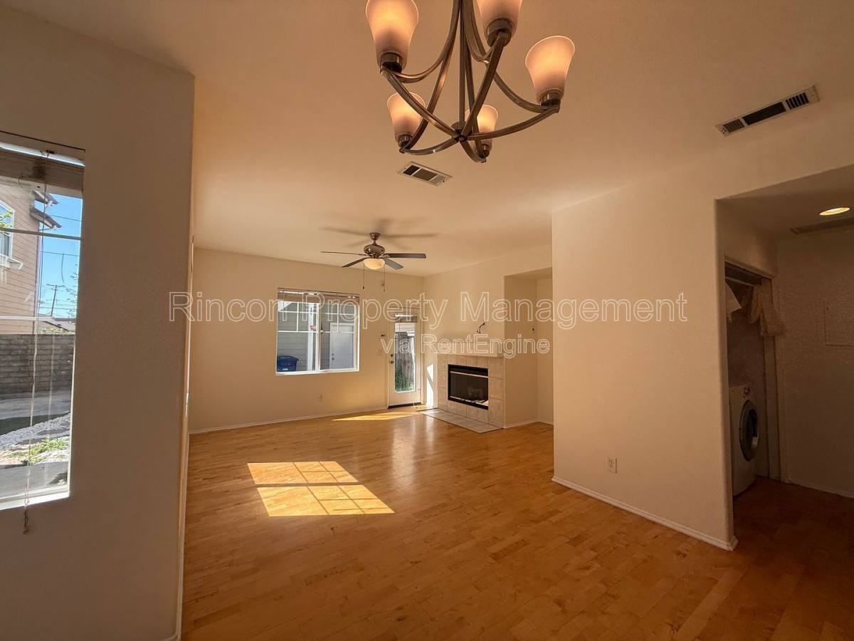 238 E Pleasant Valley Rd - Photo 3 of 10