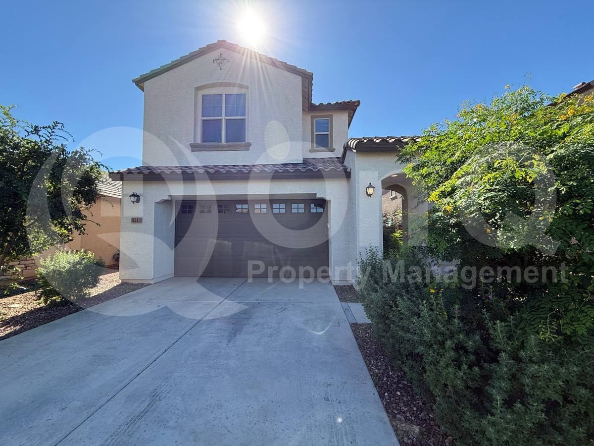 9213 W Roma Ave - Photo 2 of 10