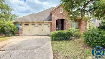 featured image of 1621 Liberty Oaks Blvd