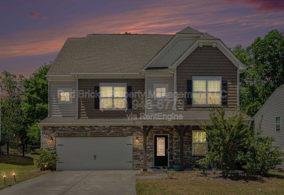 14419 Rhodes Hall Dr - Photo 2 of 10