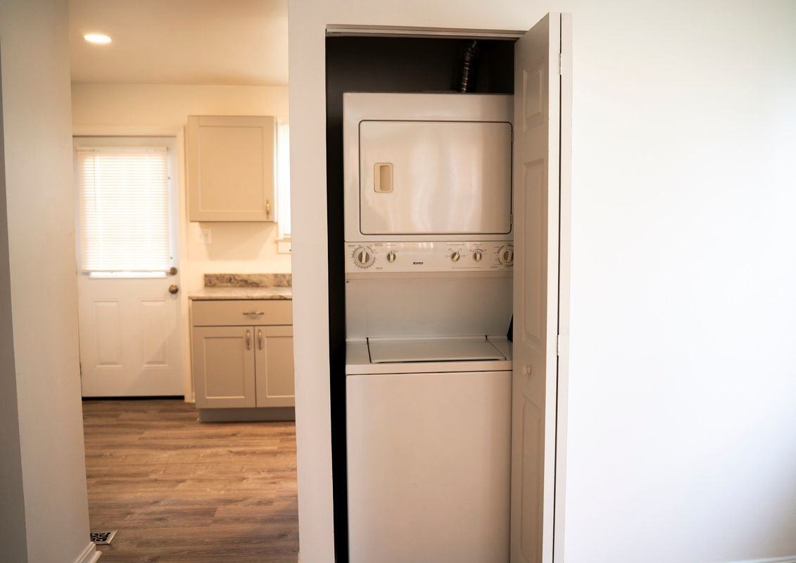 8206 Old Harford Rd - Photo 5 of 26