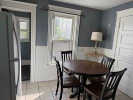 featured image of 9 Bartlett St