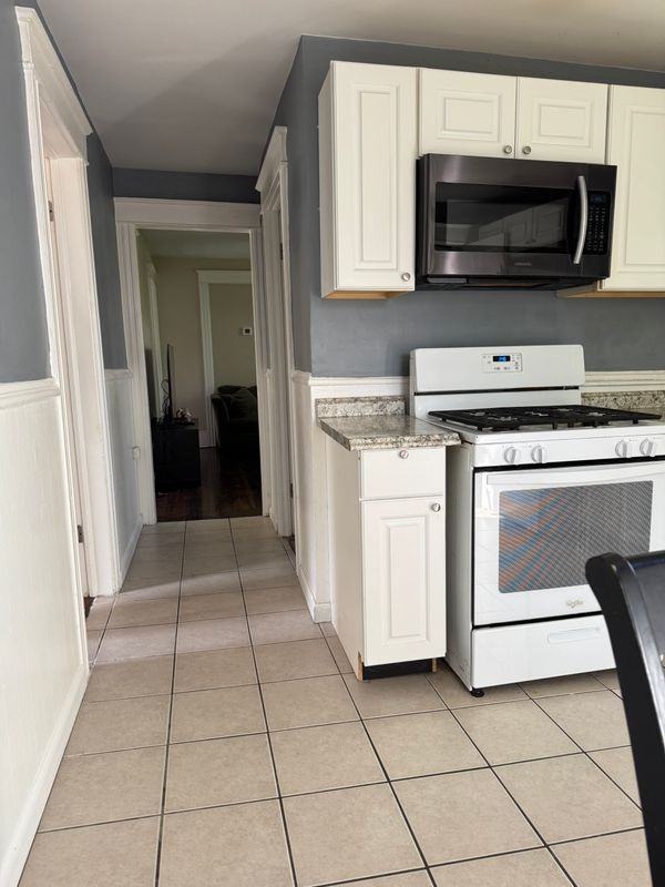 9 Bartlett St - Photo 2 of 8