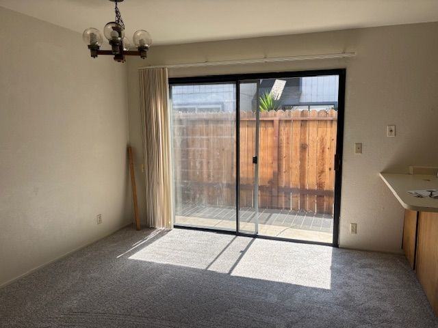 828 Adams Ter Apt A - Photo 2 of 12