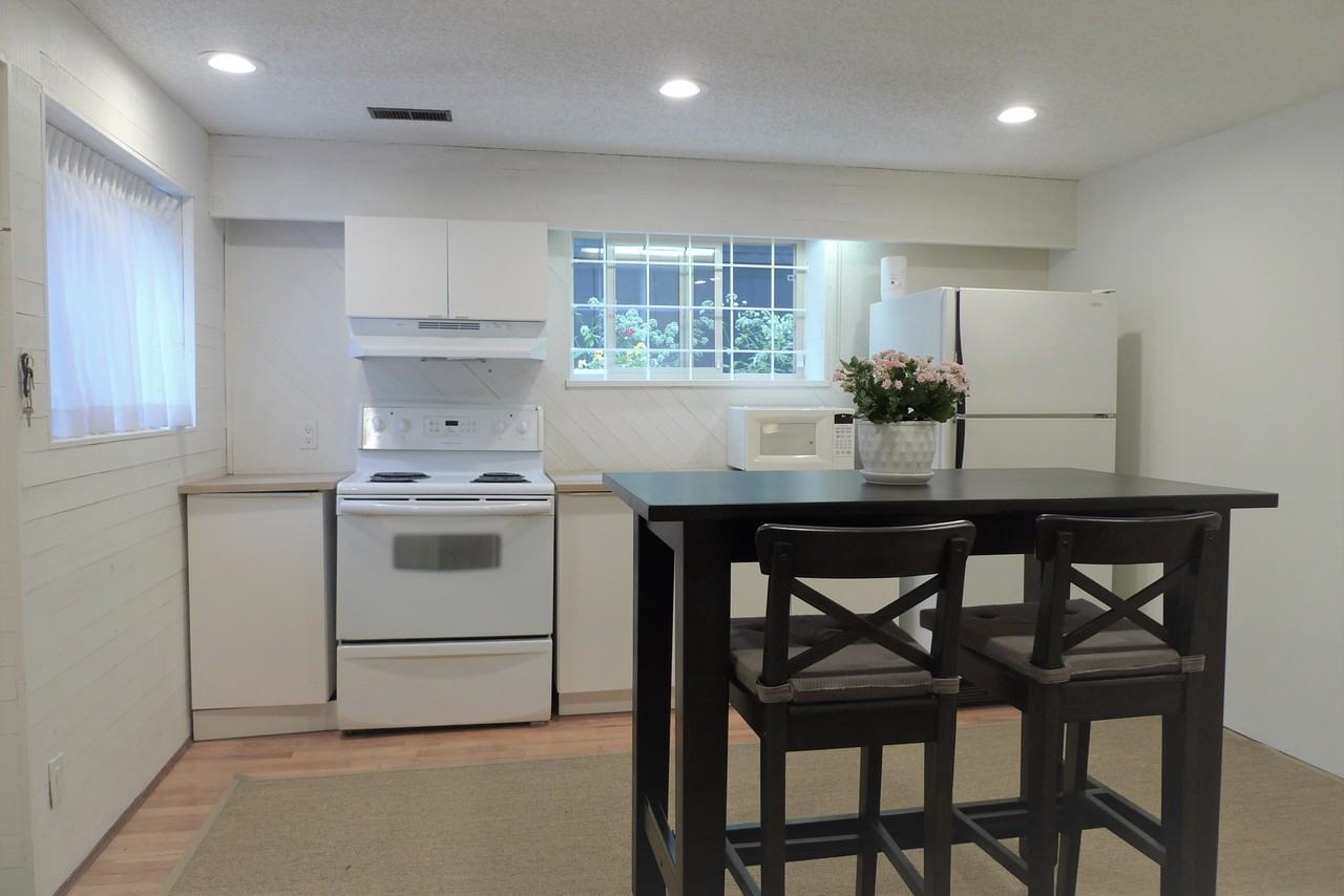 4115 Yuculta Crescent - Photo 5 of 18