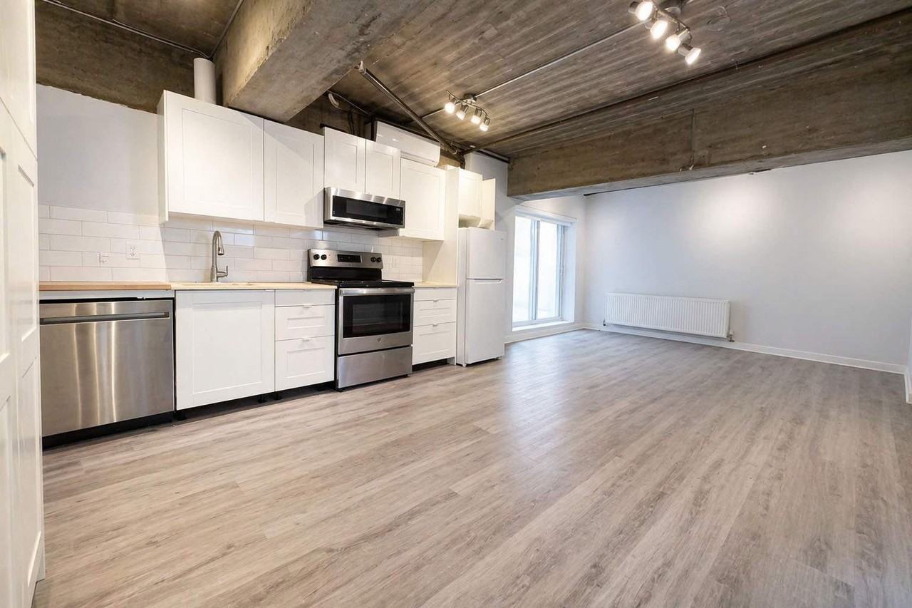 6815 Rue De La Roche — photo 3