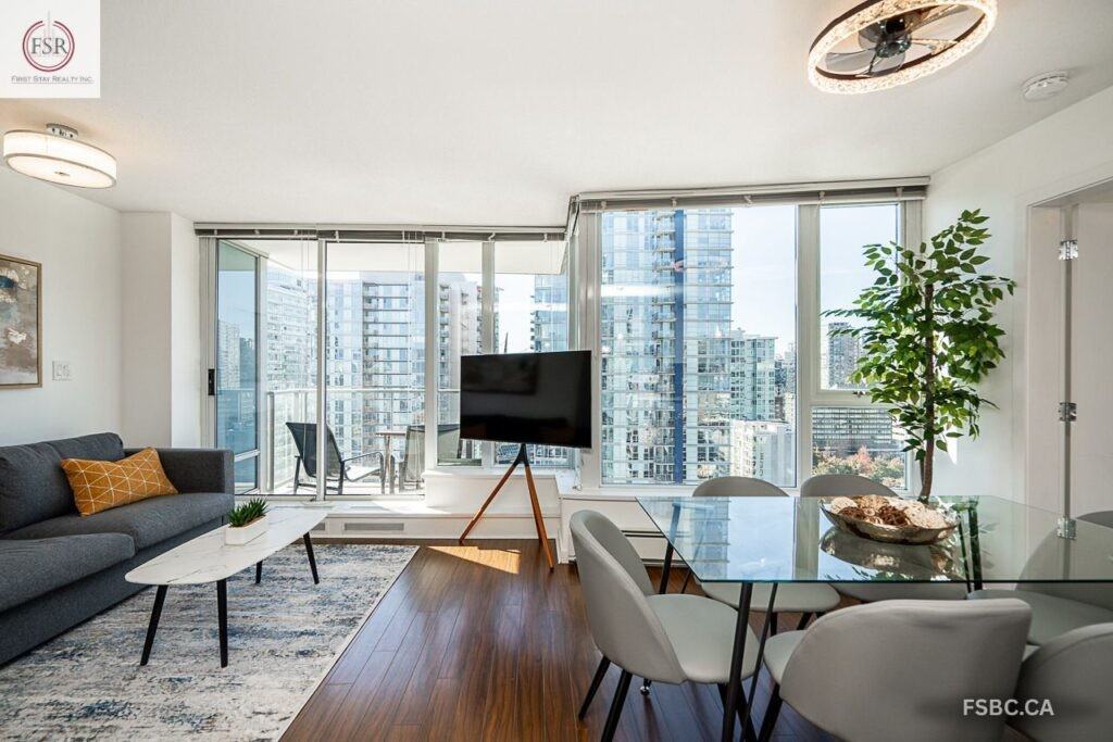 188 Keefer Place #111 - Photo 7 of 19