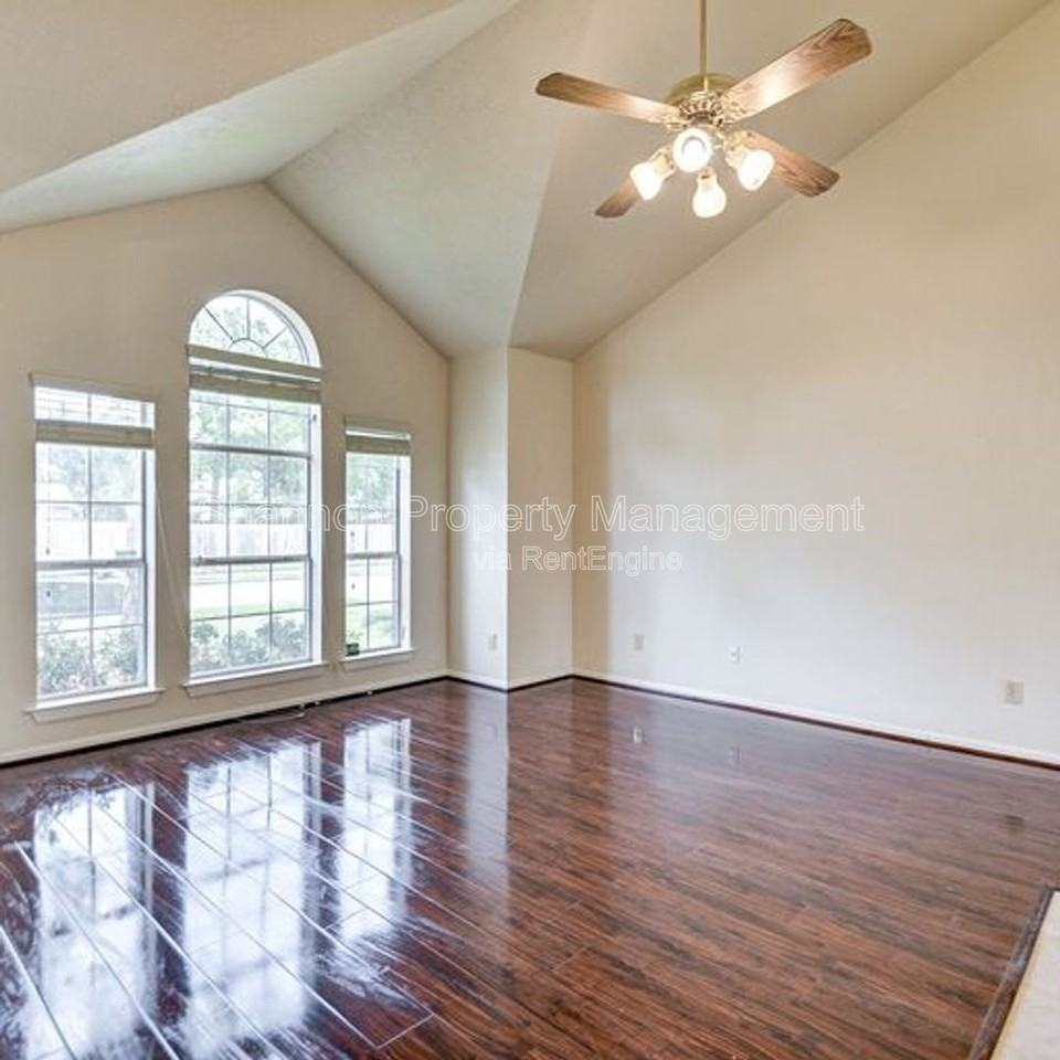 14222 Heather Falls Way - Photo 6 of 37