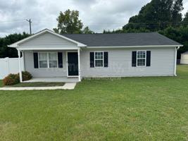 featured image of 2414 Heath Ln