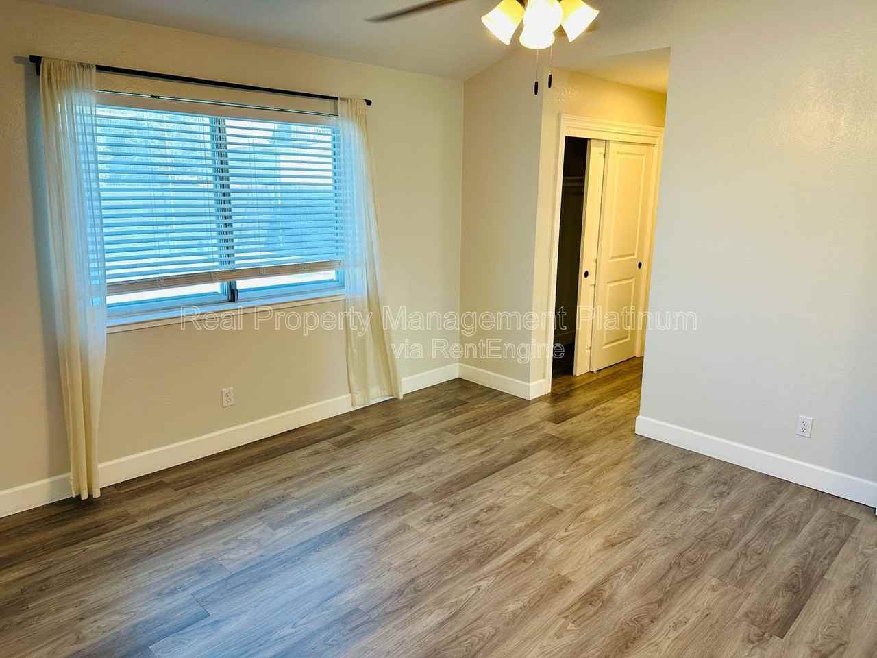 3095 Anderson Ave - Photo 6 of 15