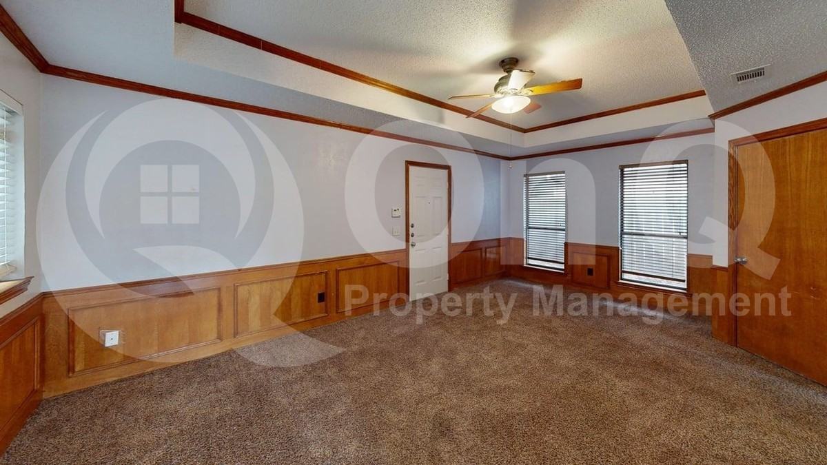 918 Green Brook Dr - Photo 7 of 21