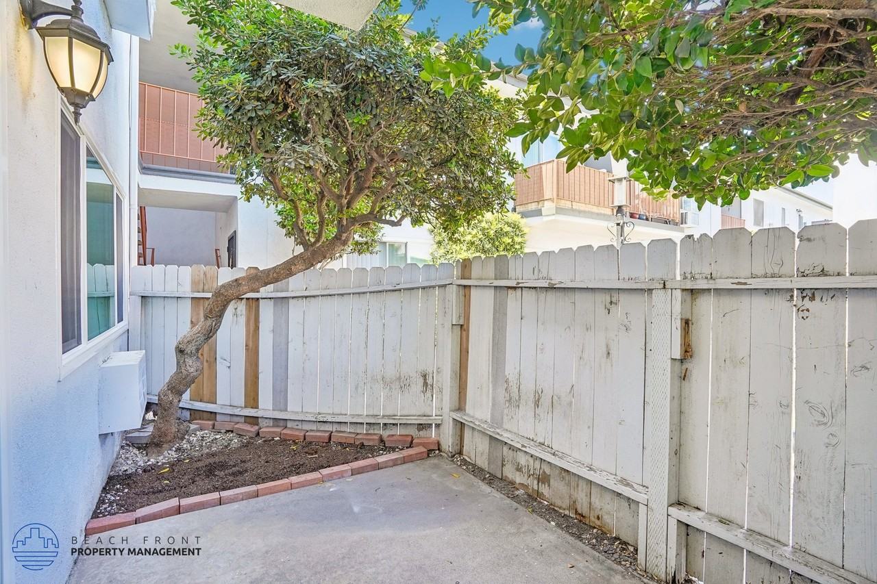 La Rue Apartments - Photo 7 of 49