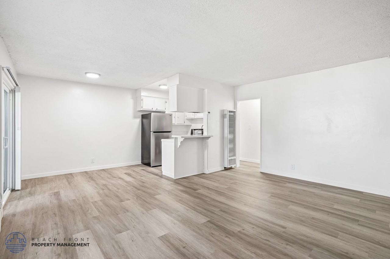 La Rue Apartments - Photo 2 of 49