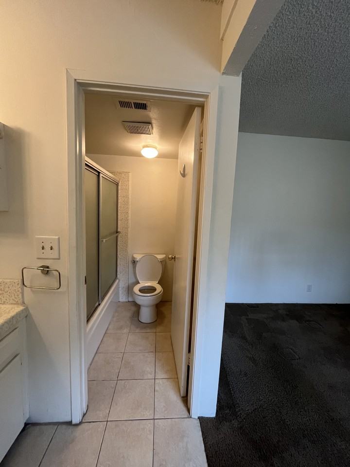 5110 W Wooley Rd #3 - Photo 2 of 8