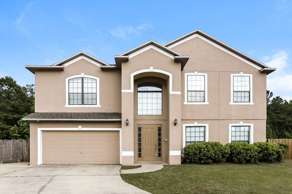 703 Red Cedar Ct