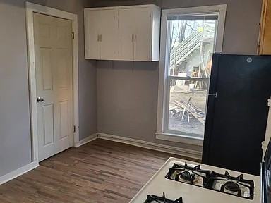 2108 16th Avenue South #1 - Photo 3 of 10