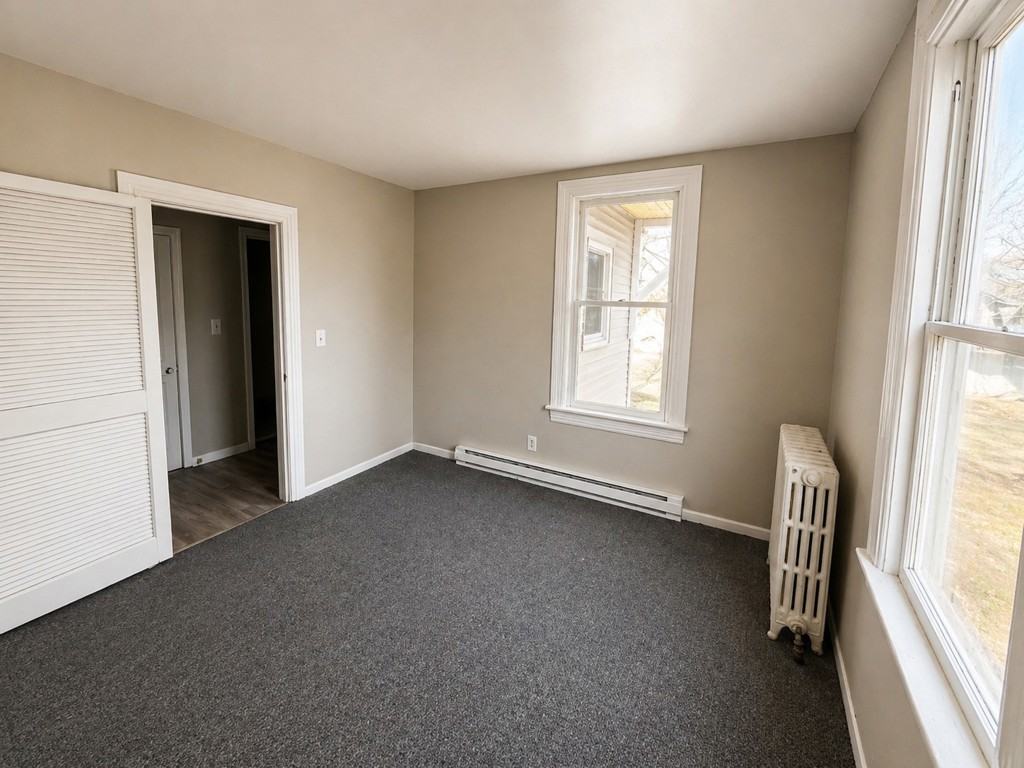 504 E Honeywell Ave #1 - Photo 4 of 6