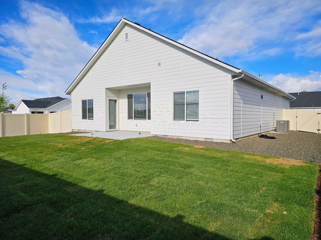 515 Hamlow Ave - Photo 2 of 12