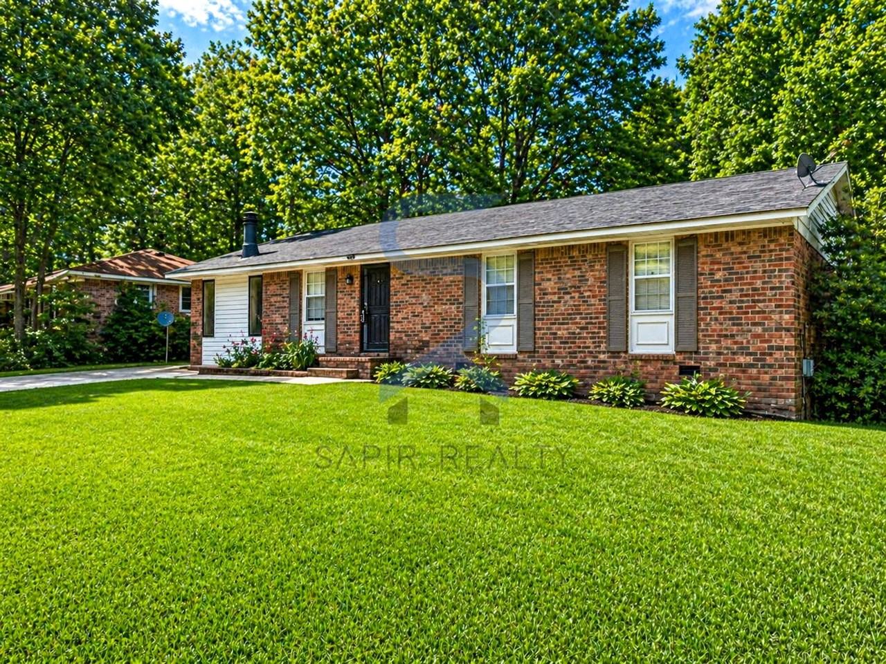 1433 Iron Gate Blvd - Photo 3 of 7