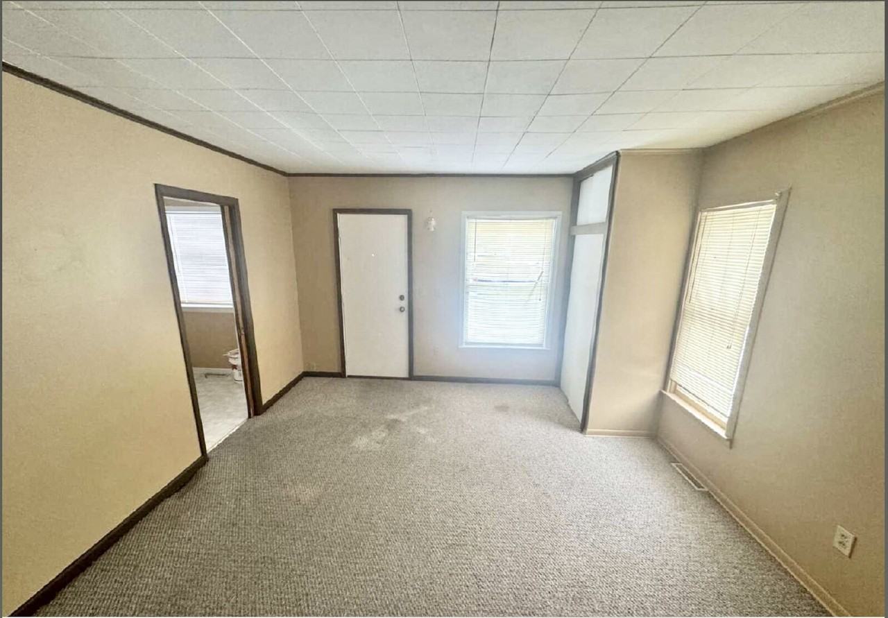 2401 Lowell Ave #1 - Photo 3 of 11