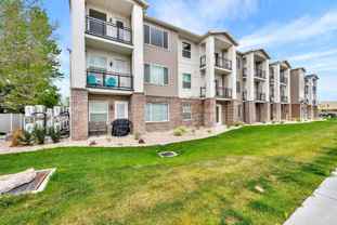 155 9th St #112 - Photo 1 of 1