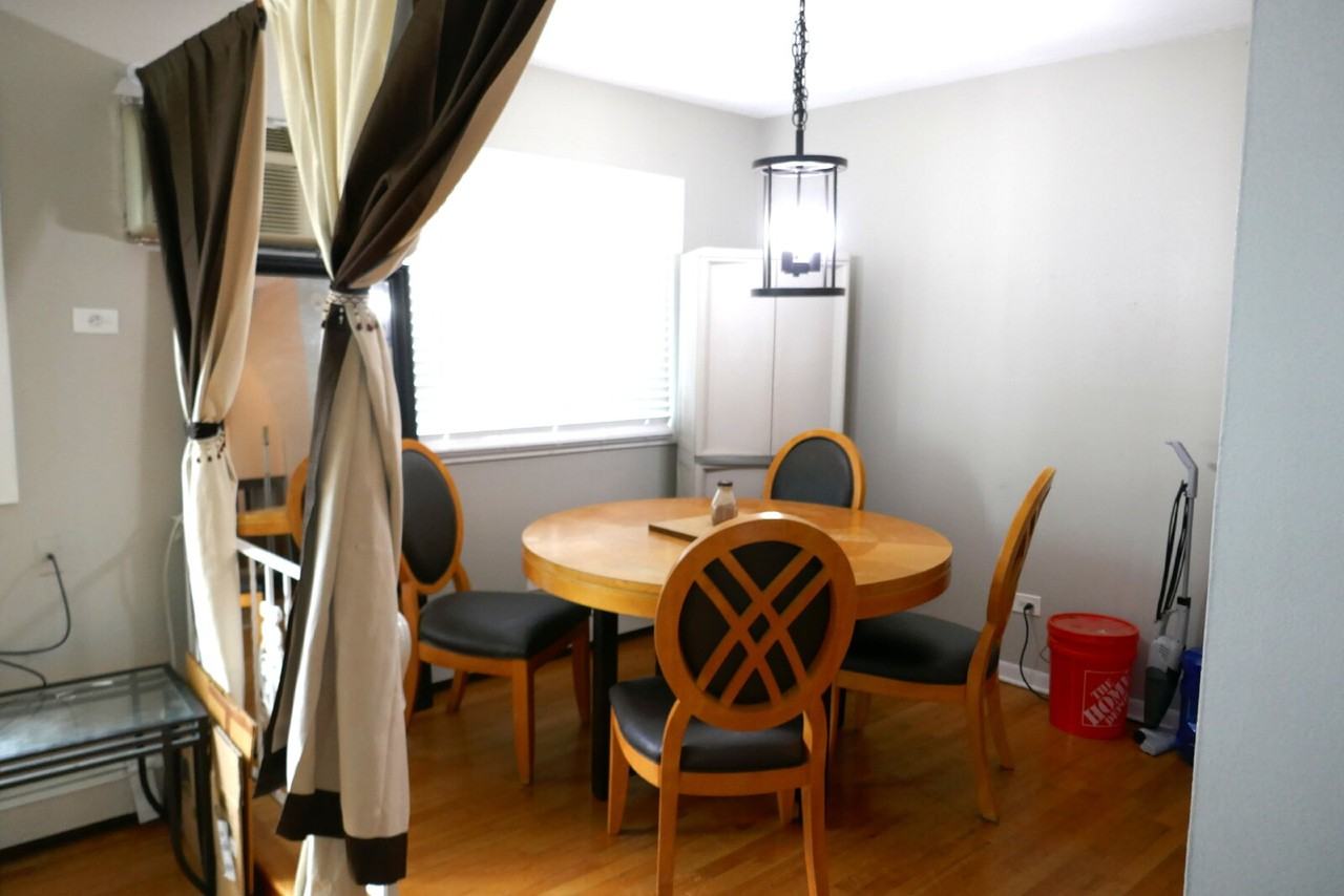 828 N Austin Blvd #3SW - Photo 5 of 12