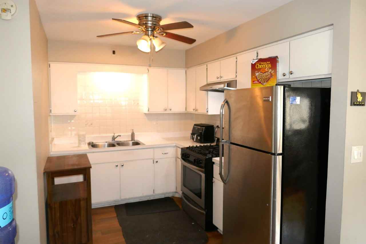 828 N Austin Blvd #3SW - Photo 6 of 12