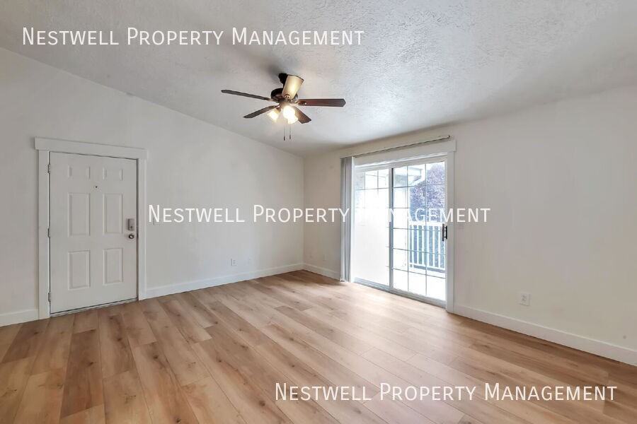 1329 W 1520 N - Photo 7 of 20