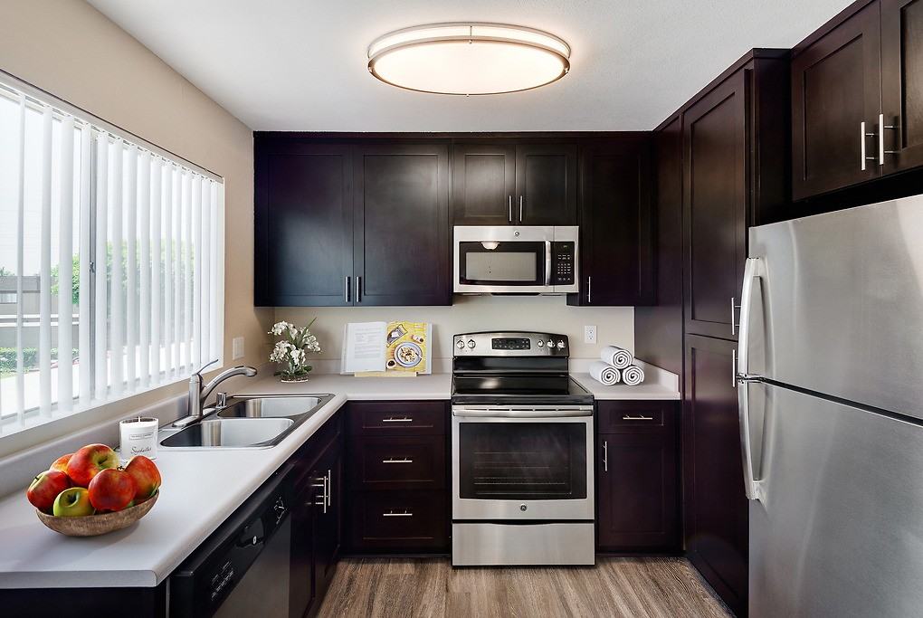 Fairhaven - Photo 7 of 28